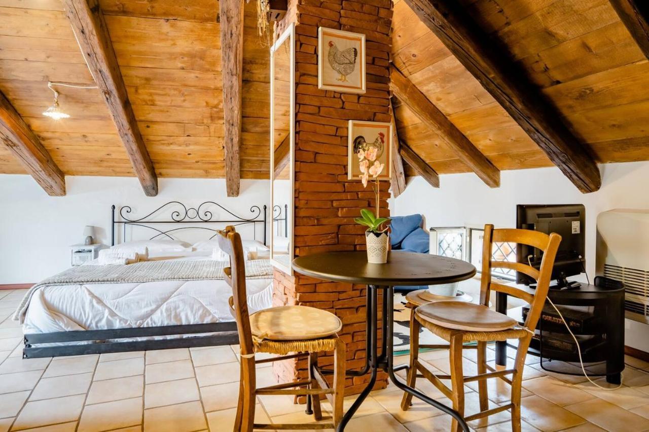Mansarda Romantica "Il Nido Delle Rondini" Conversano Exteriör bild