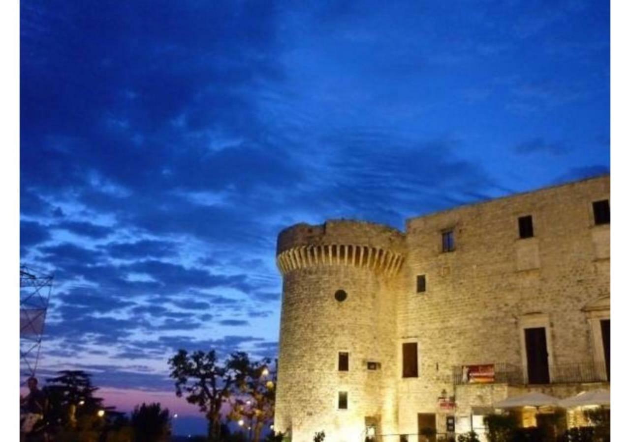 Mansarda Romantica "Il Nido Delle Rondini" Conversano Exteriör bild