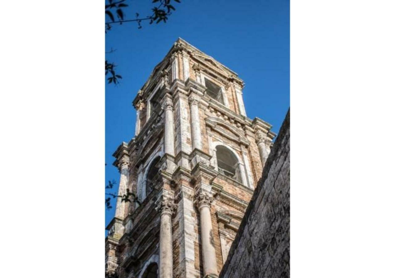 Mansarda Romantica "Il Nido Delle Rondini" Conversano Exteriör bild