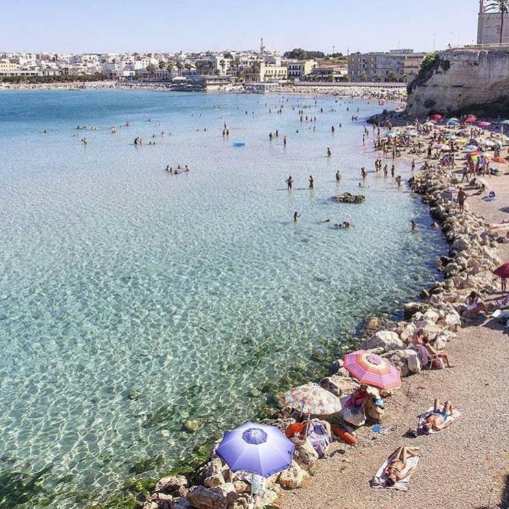 Mansarda Romantica "Il Nido Delle Rondini" Conversano Exteriör bild